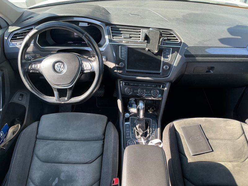 Volkswagen Tiguan 2.0 TDI Carat Edition 4Motion BlueMotion Tech 2016 – снимка 17