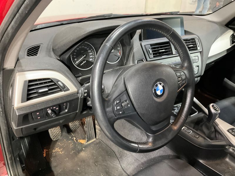 BMW 1er 120d xDrive 2014 – снимка 24