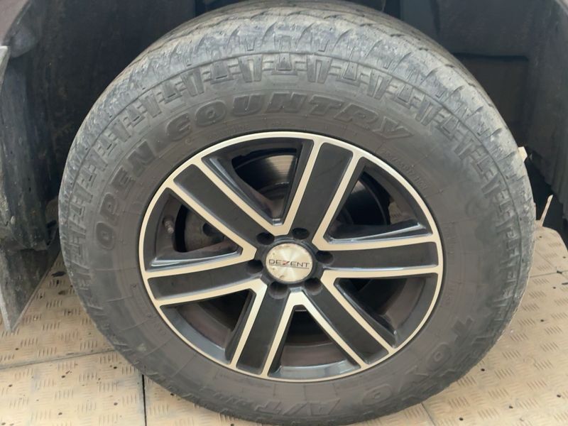 Nissan Navara Pick-up 2.5 dCi Double Cab SE 4x4 2014 – снимка 11