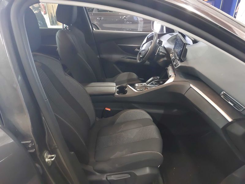 Peugeot 5008 1.5 Blue-HDi Active Pack 2021 – снимка 10
