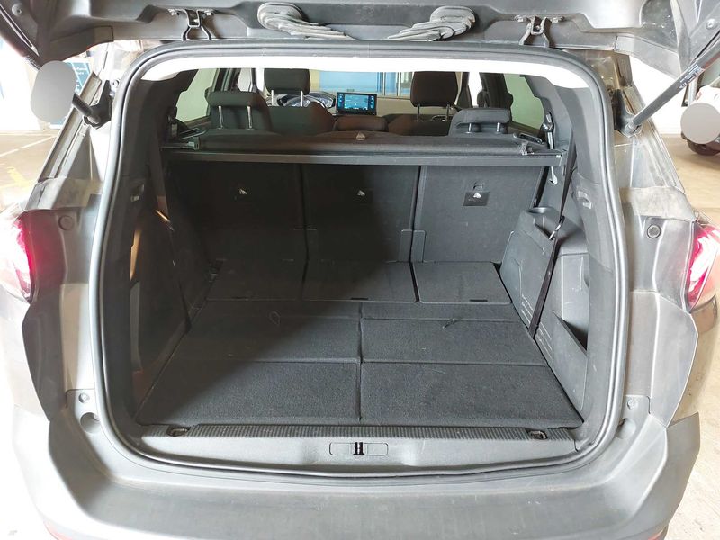 Peugeot 5008 1.5 Blue-HDi Active Pack 2021 – снимка 9