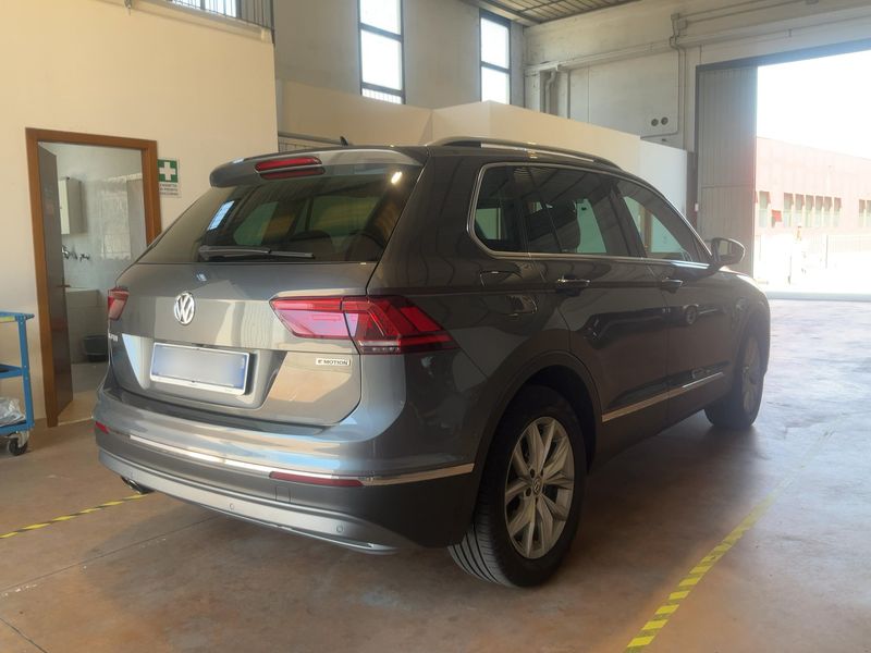 Volkswagen Tiguan 2.0 TDI Advance 4Motion BlueMotion Tech 2019 – снимка 8