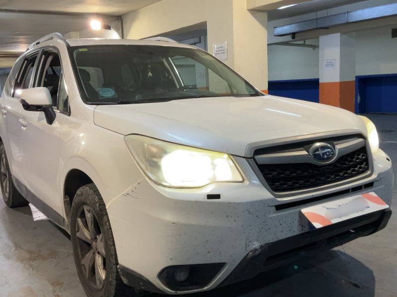Subaru Forester 2.0 Executive 2013 – снимка 12