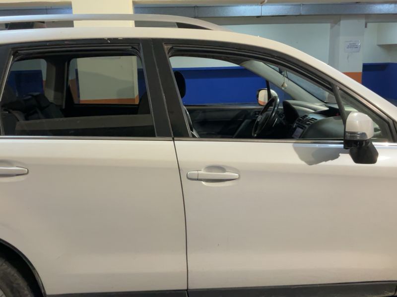 Subaru Forester 2.0 Executive 2013 – снимка 10