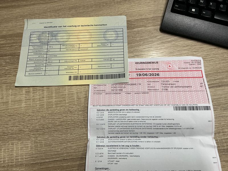 Ford Focus 1.6 Ghia 1999 – снимка 5