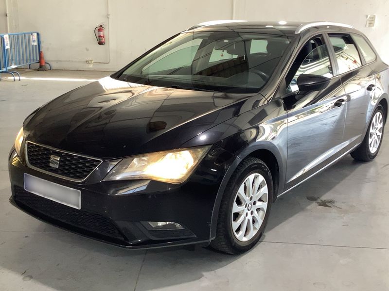 Seat Leon 1.6 TDI Style 2014 – снимка 2