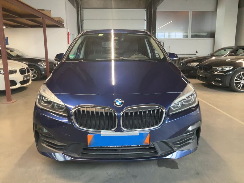 BMW 2er 218d Gran Tourer xDrive Advantage 2018 – снимка 14