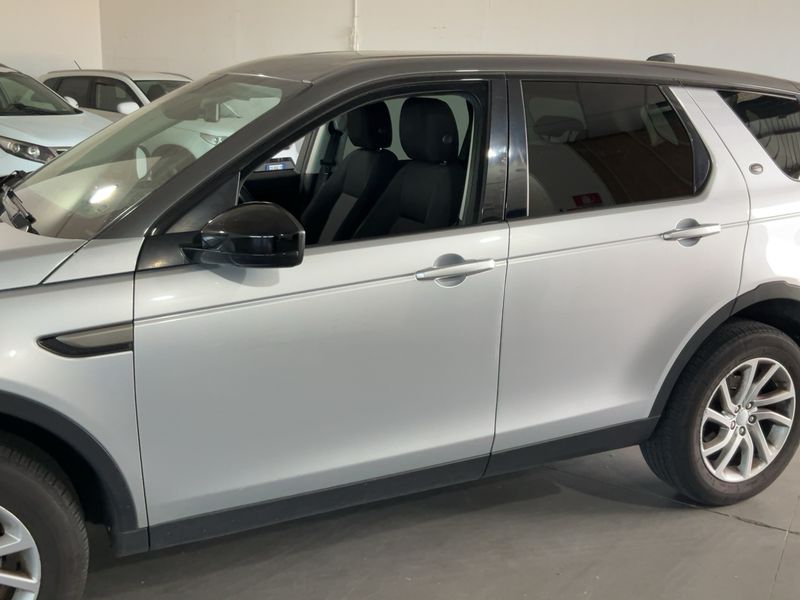 Land Rover Discovery Sport 2.0 Td4 SE AWD 2019 – снимка 4