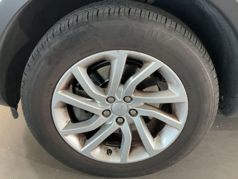 Land Rover Discovery Sport 2.0 Td4 SE AWD 2019 – снимка 3