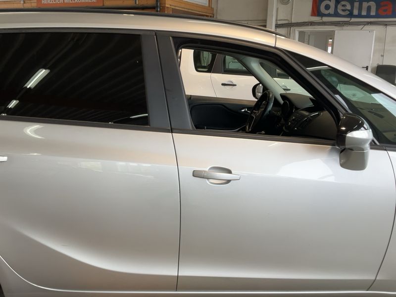 Opel Zafira Tourer 1.4 Turbo Edition 2013 – снимка 10
