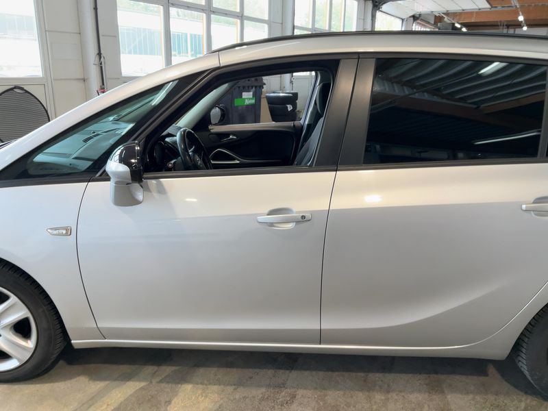 Opel Zafira Tourer 1.4 Turbo Edition 2013 – снимка 4