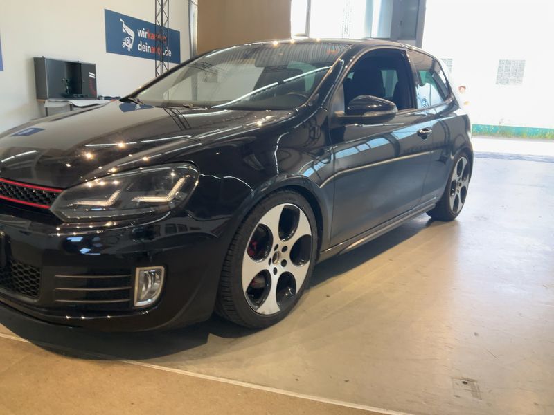 Volkswagen Golf VI 2.0 TSI GTI 2012 – снимка 2