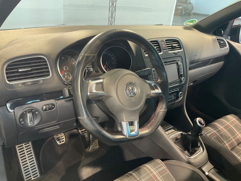 Volkswagen Golf VI 2.0 TSI GTI 2012 – снимка 24
