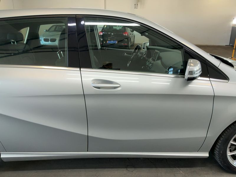 Mercedes-Benz B-Klasse B 220 4Matic 2014 – снимка 10