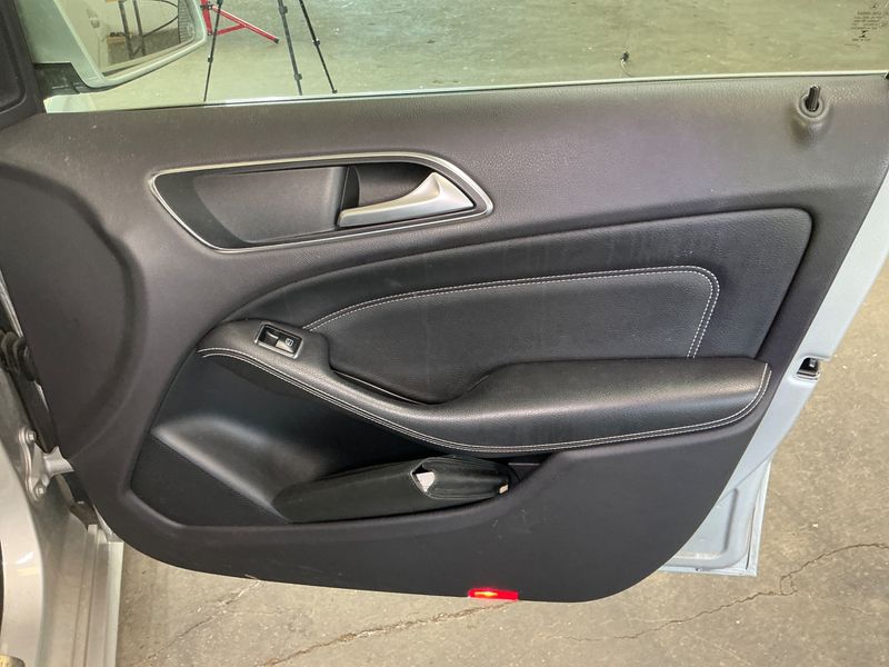 Mercedes-Benz B-Klasse B 220 4Matic 2014 – снимка 25