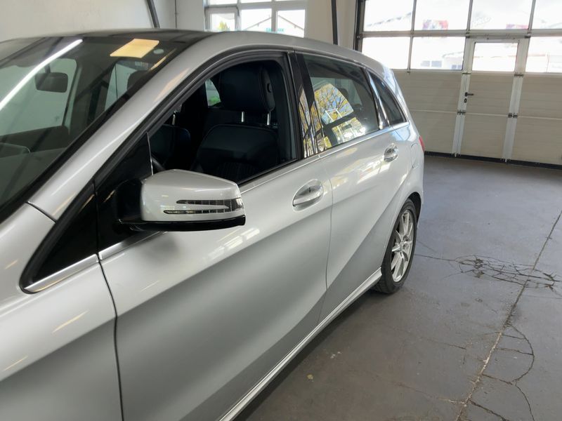 Mercedes-Benz B-Klasse B 220 4Matic 2014 – снимка 2
