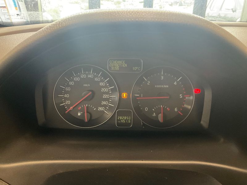 Volvo C30 1.6 D2 Momentum 2010 – снимка 4