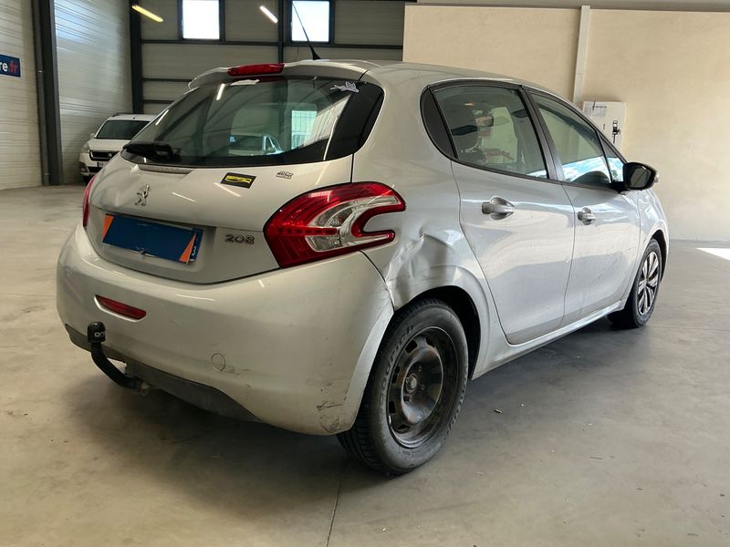 Peugeot 208 1.2 VTi Active 2013 – снимка 2