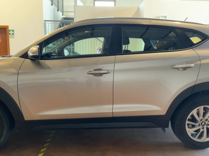 Hyundai Tucson 1.7 CRDi Comfort ISG 2WD 2016 – снимка 4