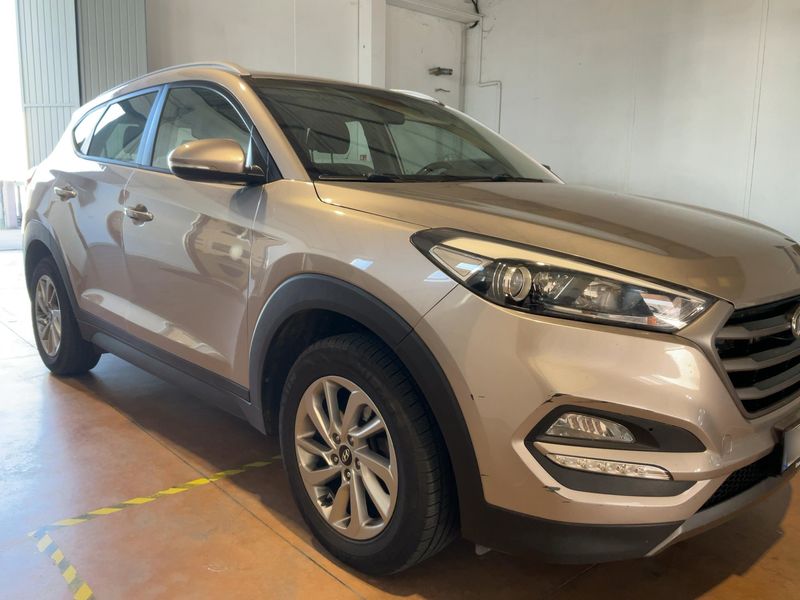 Hyundai Tucson 1.7 CRDi Comfort ISG 2WD 2016 – снимка 12