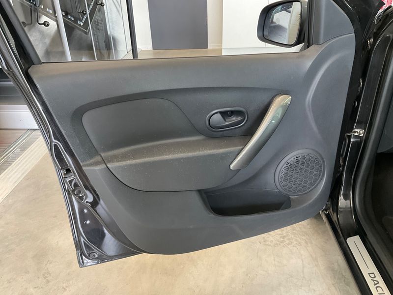 Dacia Logan MCV 0.9 TCe Prestige 2015 – снимка 29