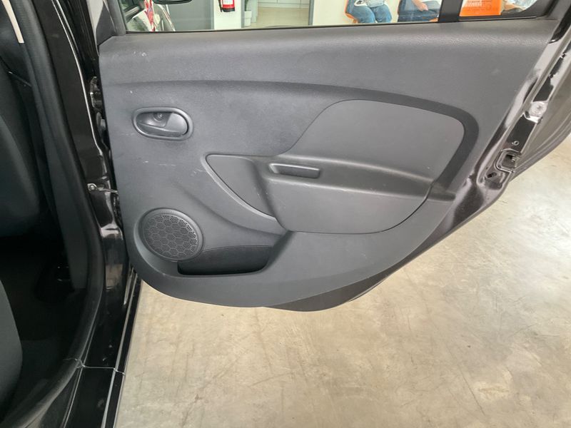 Dacia Logan MCV 0.9 TCe Prestige 2015 – снимка 28
