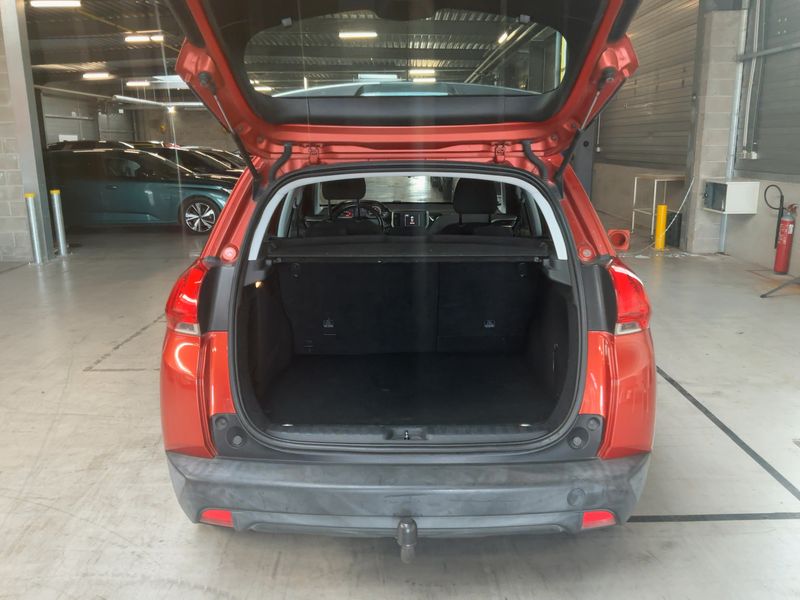 Peugeot 2008 1.6 Blue-HDi Active 2015 – снимка 15