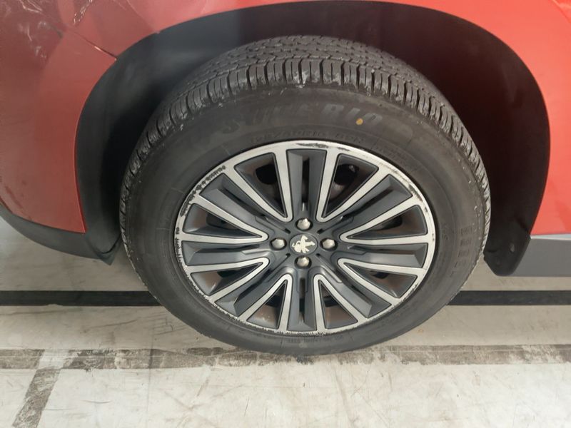 Peugeot 2008 1.6 Blue-HDi Active 2015 – снимка 3