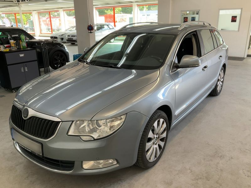 Skoda Superb 2.0 TDI Elegance 2011 – снимка 1