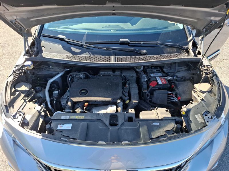 Peugeot 5008 1.5 Blue-HDi Allure 2020 – снимка 8