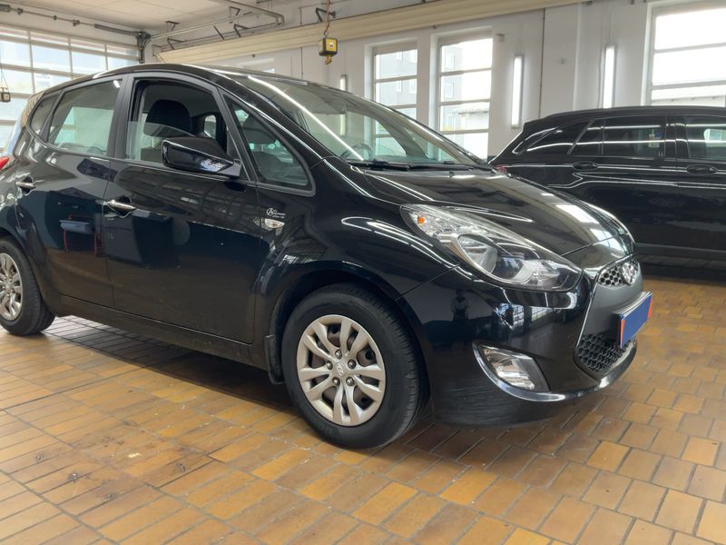 Hyundai ix20 1.4 CRDi Comfort 2016 – снимка 12