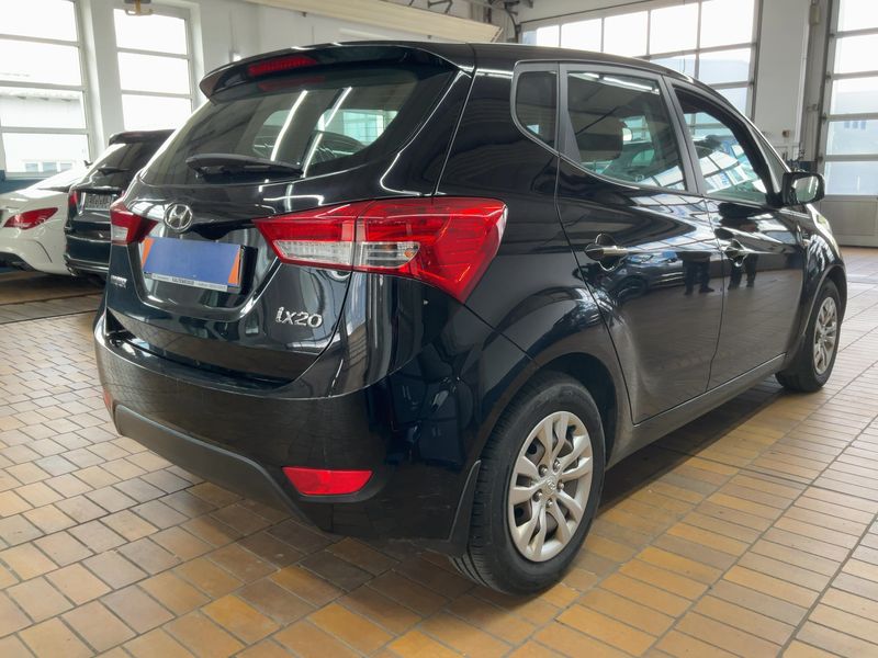 Hyundai ix20 1.4 CRDi Comfort 2016 – снимка 8