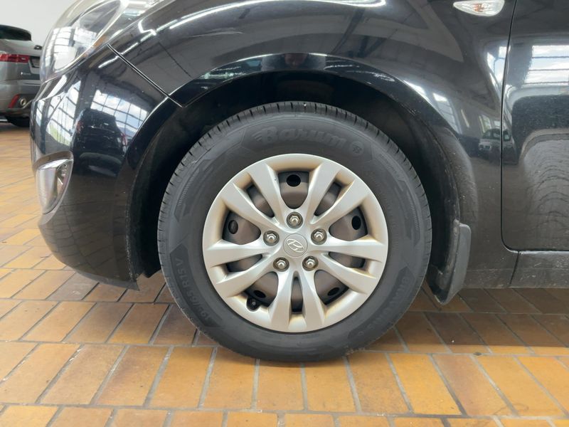 Hyundai ix20 1.4 CRDi Comfort 2016 – снимка 3