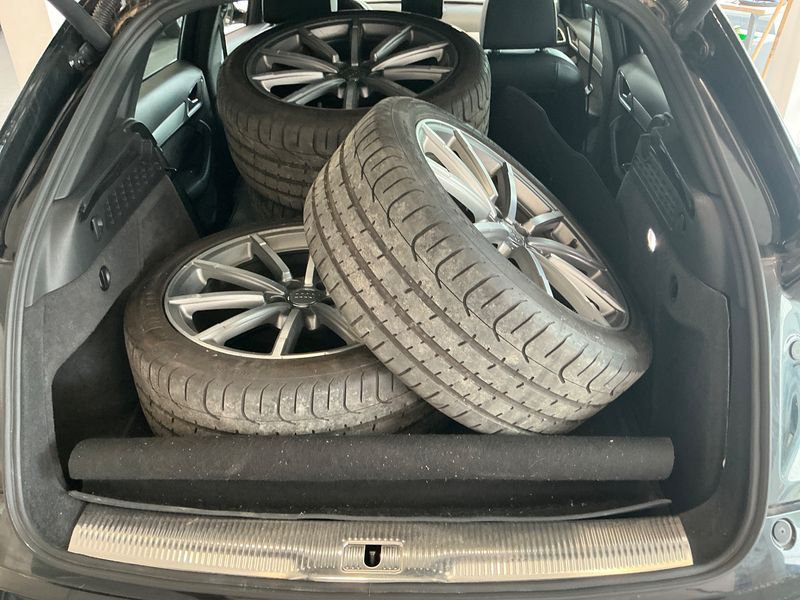 Audi Q3 2.0 TFSI quattro Sport 2017 – снимка 15