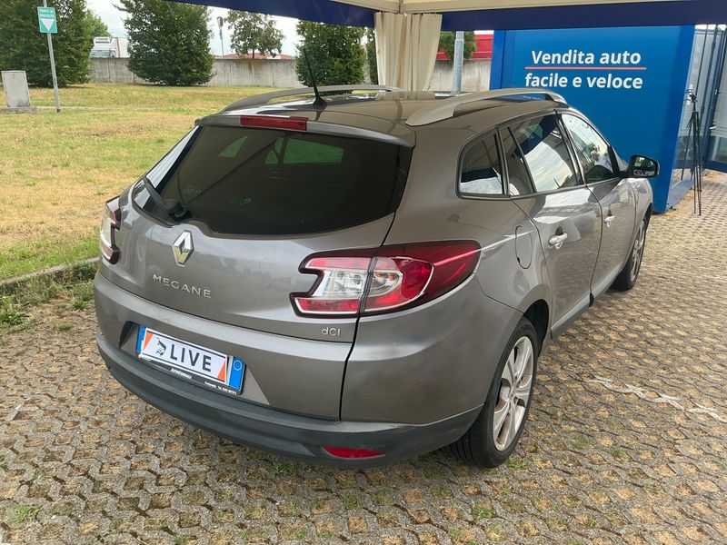 Renault Megane 1.5 dCi Dynamique 2010 – снимка 2