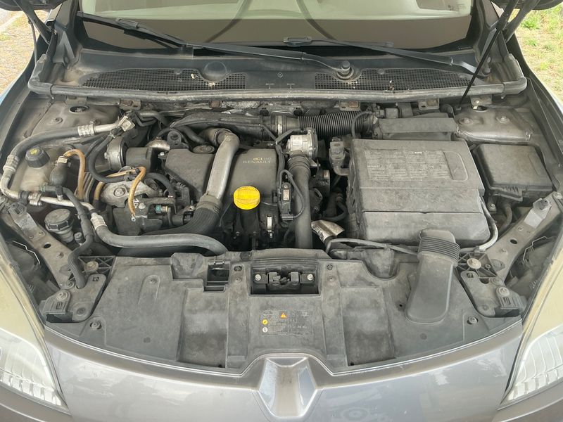 Renault Megane 1.5 dCi Dynamique 2010 – снимка на щета