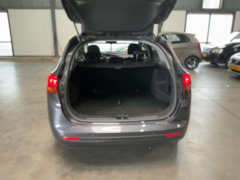 Kia cee'd 1.6 GDI Edition 7 2015 – снимка 15