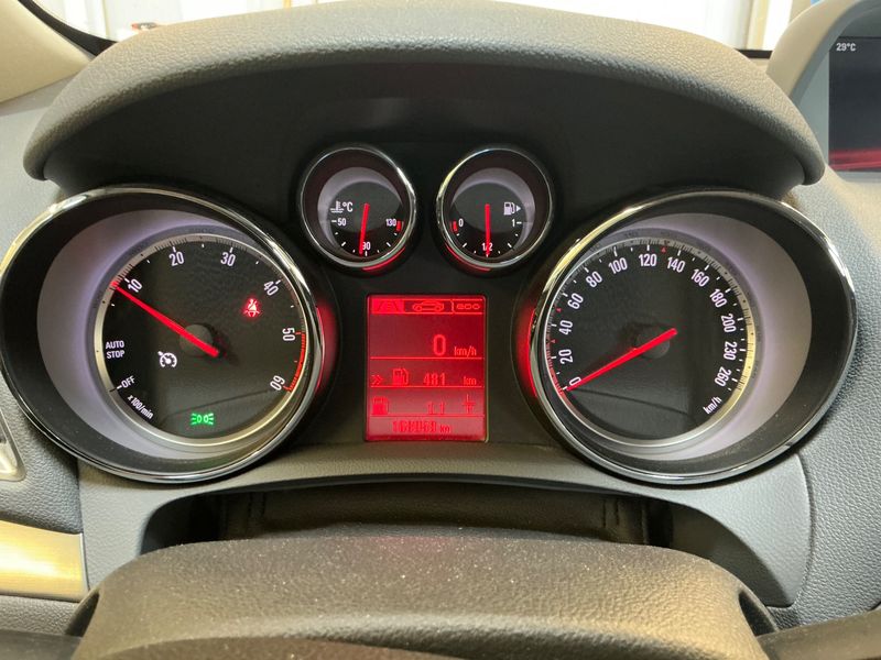 Opel Mokka 1.7 CDTI Innovation ecoFlex 4x4 2013 – снимка 19