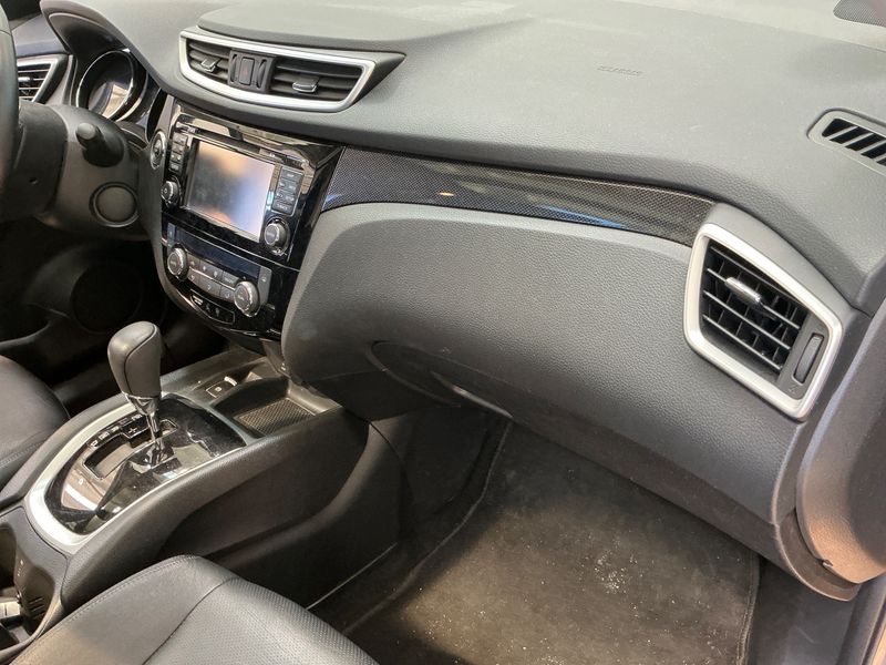 Nissan X-Trail 2.0 dCi Tekna 4x4 2017 – снимка 22