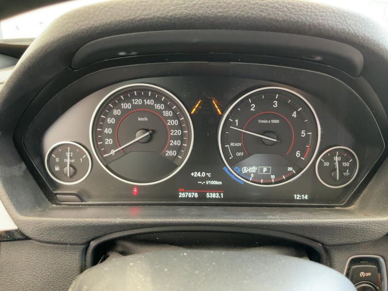 BMW 3er 320d GT M Sport 2018 – снимка 18