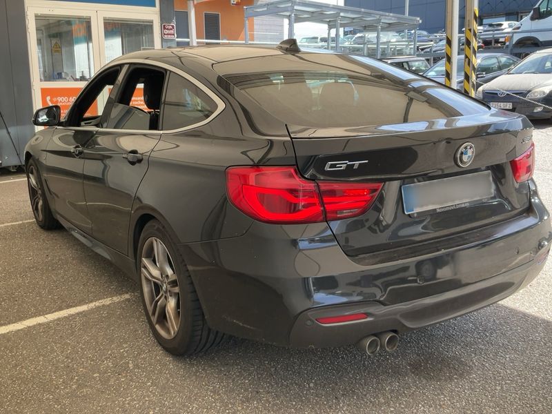BMW 3er 320d GT M Sport 2018 – снимка 6