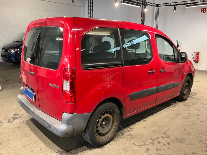 Citroen Berlingo 1.6 HDi Attraction 2011 – снимка 2
