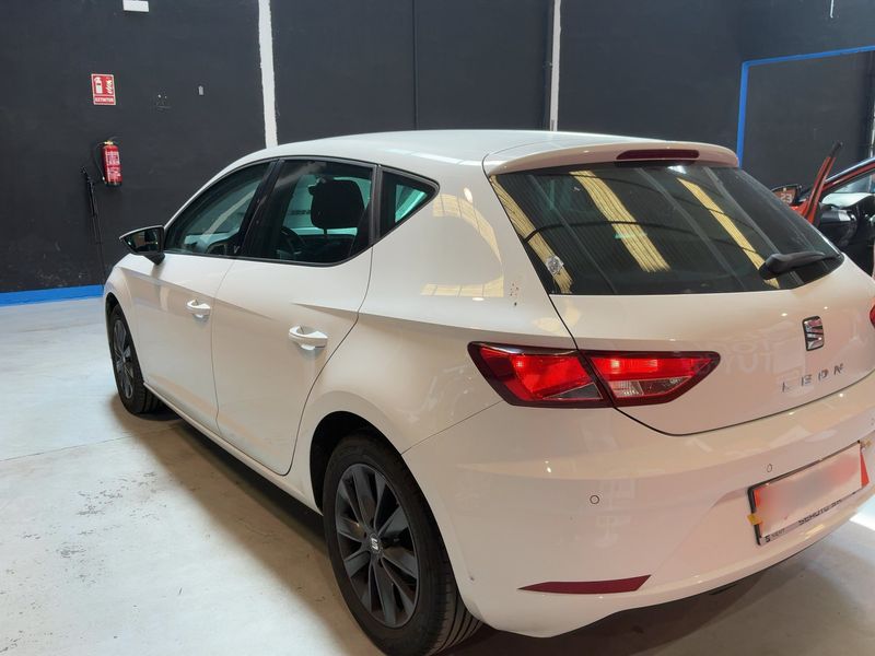 Seat Leon 1.5 TSI ACT Style Visio Edition 2019 – снимка 6