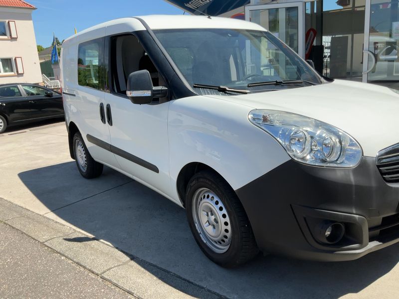 Opel Combo 1.4 Turbo Kasten L1H1 2,4t 2015 – снимка 12