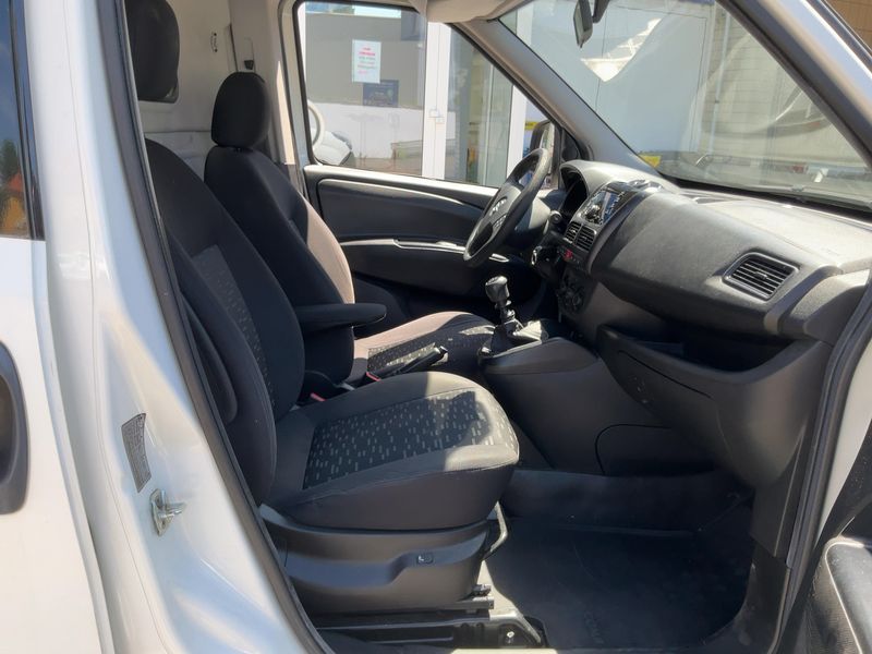 Opel Combo 1.4 Turbo Kasten L1H1 2,4t 2015 – снимка 16