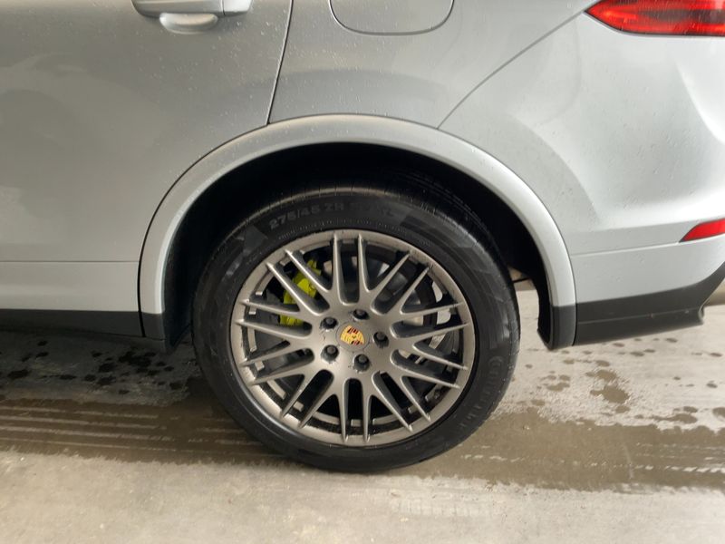 Porsche Cayenne S E-Hybrid Platinum Edition 2017 – снимка 5