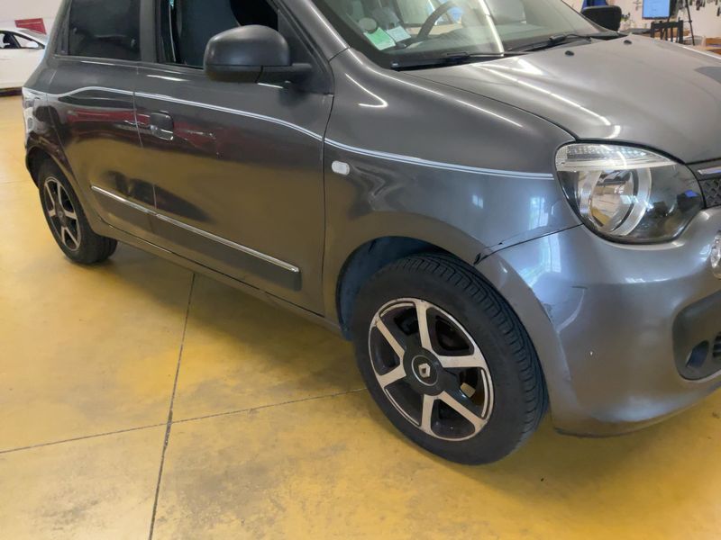 Renault Twingo 0.9 TCe Intens 2018 – снимка 12