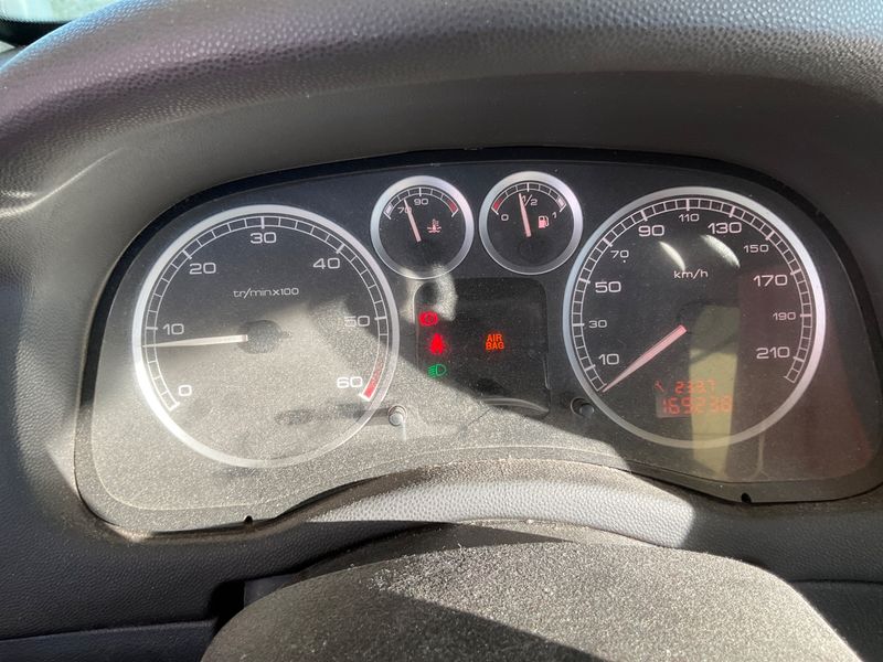 Peugeot 307 1.6 HDi X Line 2005 – снимка 4
