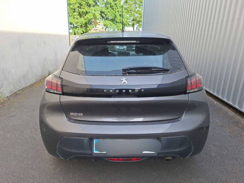 Peugeot 208 1.2 PureTech Active Pack 2022 – снимка 4