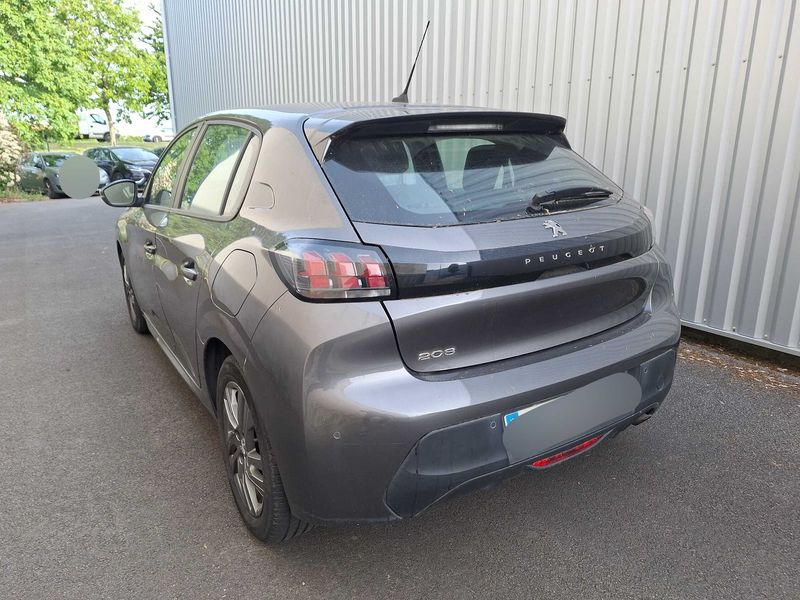 Peugeot 208 1.2 PureTech Active Pack 2022 – снимка 3